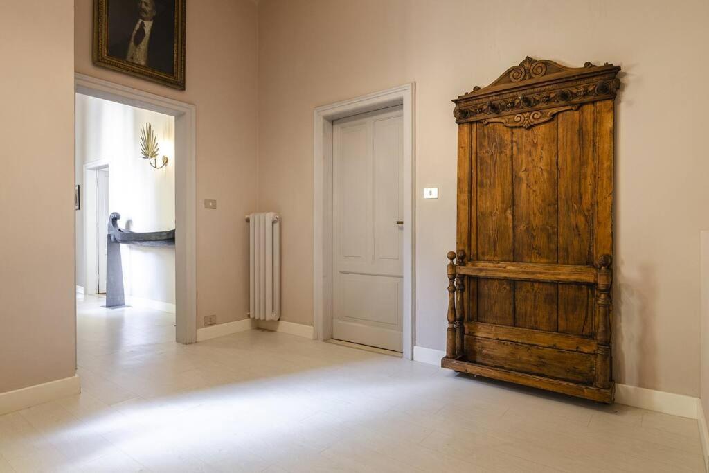 Dimora Fossalta, A Pochi Passi Da Piazza Maggiore Bologna Buitenkant foto