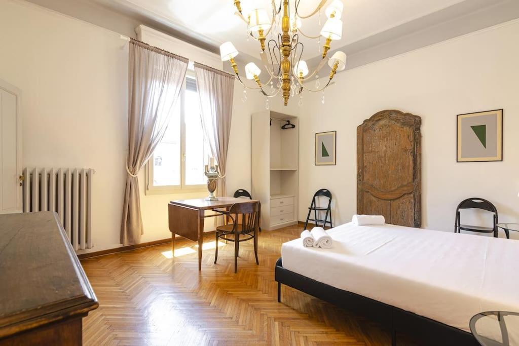 Dimora Fossalta, A Pochi Passi Da Piazza Maggiore Bologna Buitenkant foto